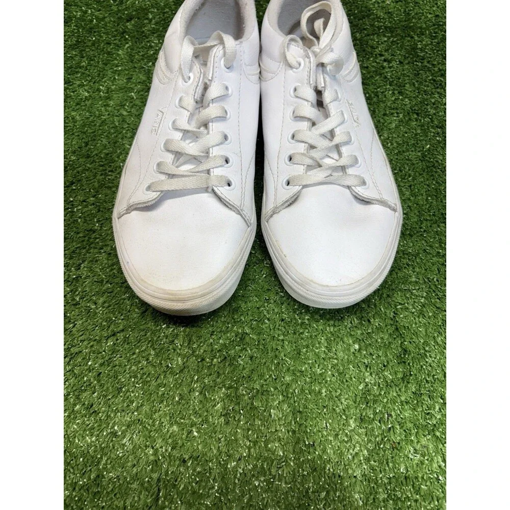 VANS Off The Wall Seldan Shoes Womens Size 8 Leather Sneakers White Low 500714